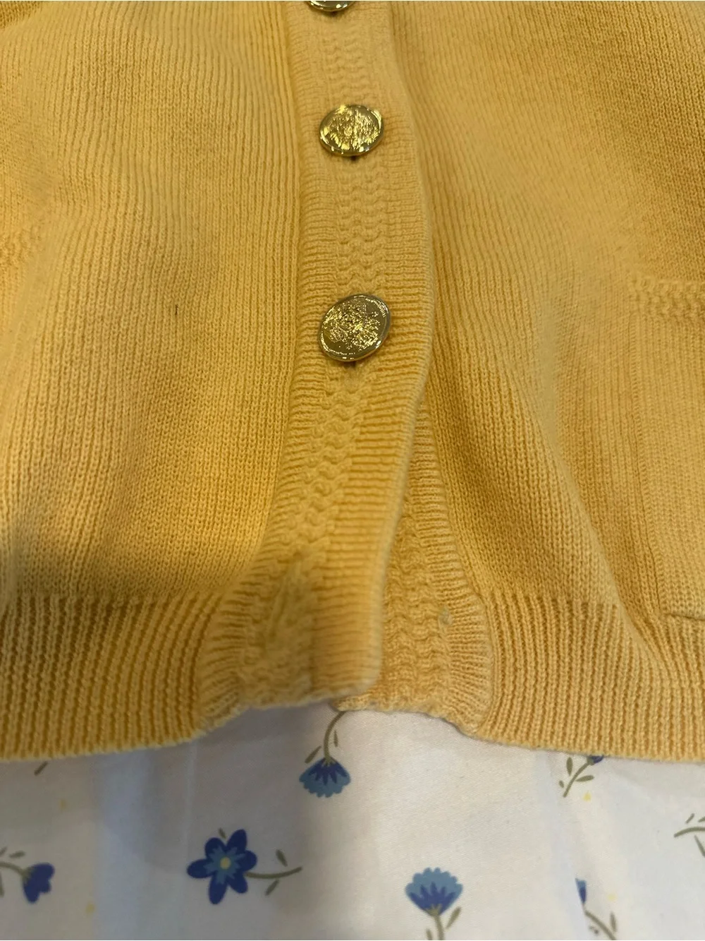 VTG 80s Talbots Petites Sz: PL Preppy yellow merino wool cardigan gold buttons.